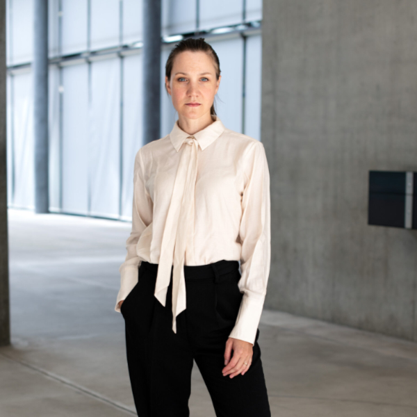 Anja Schärer Ganzkörper